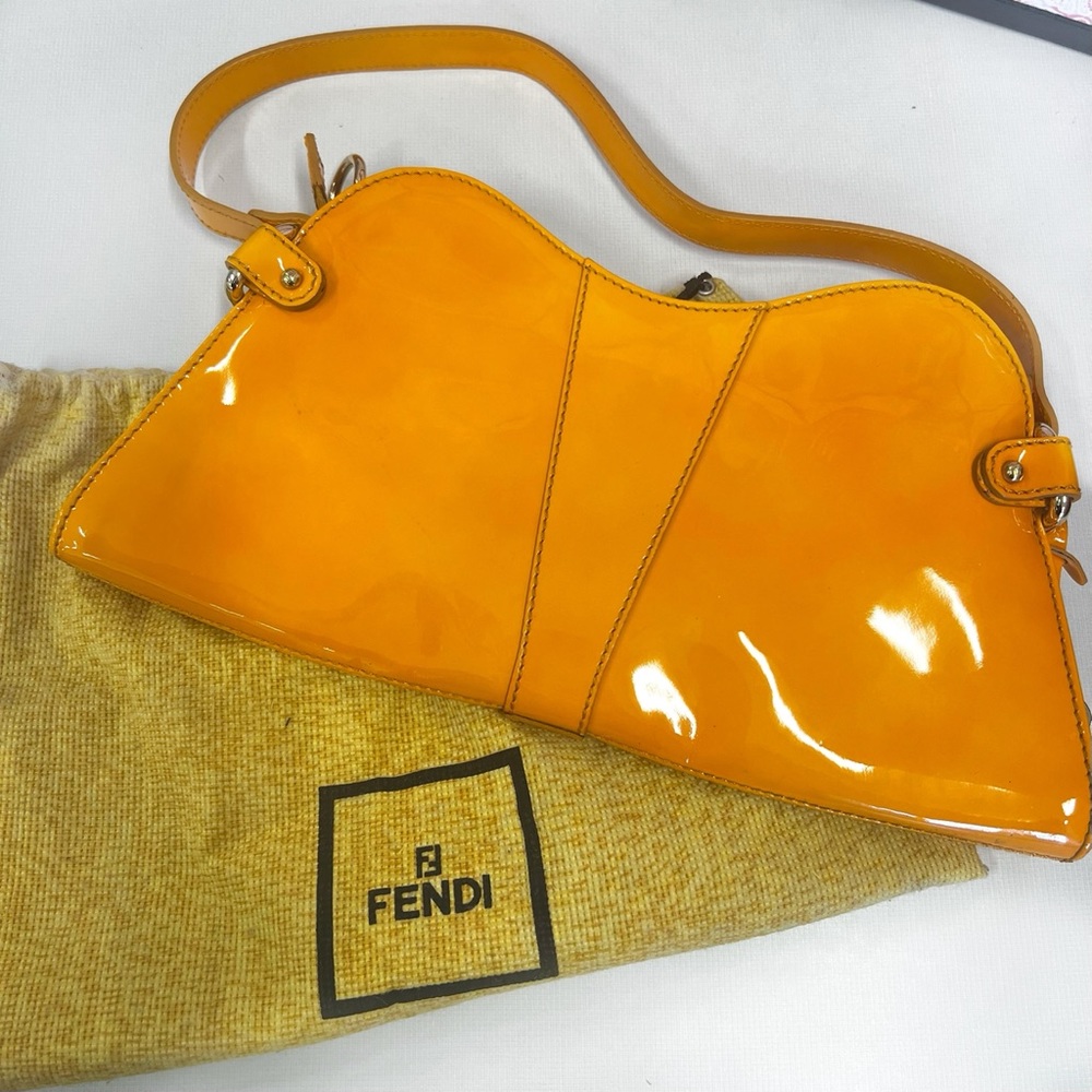 AUTHENTIC FENDI PURSE
